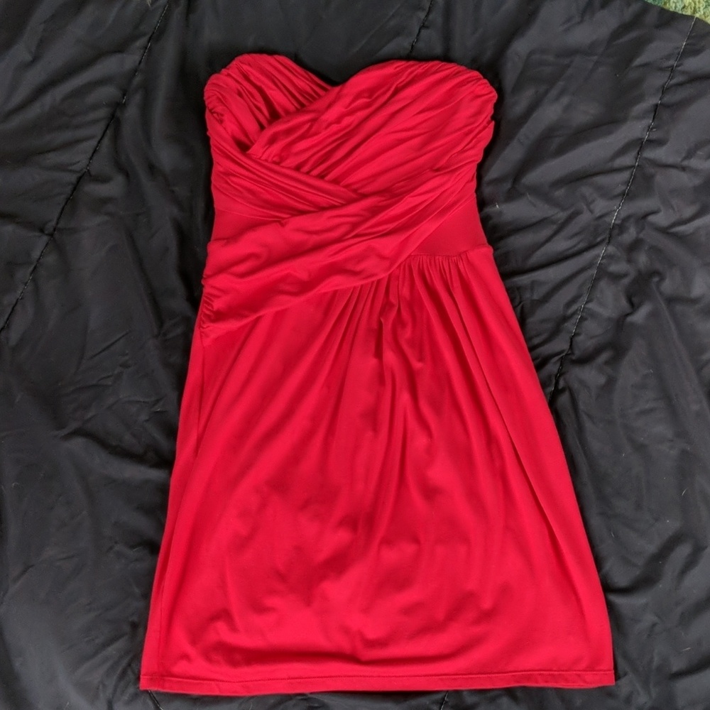 Red strapless dress
